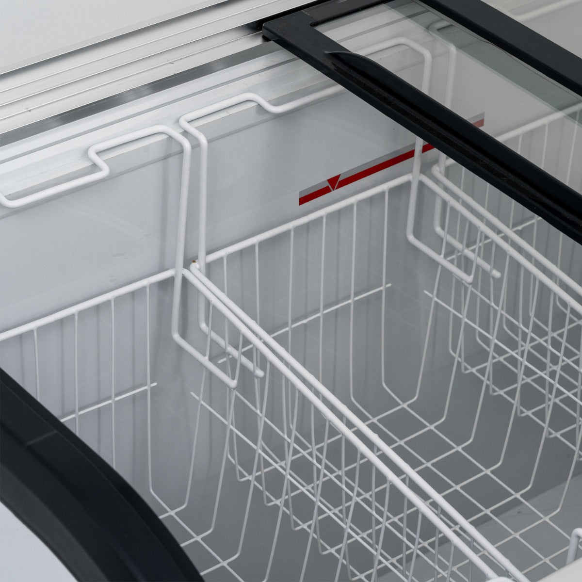 320L Curved Glass Lid Freezer