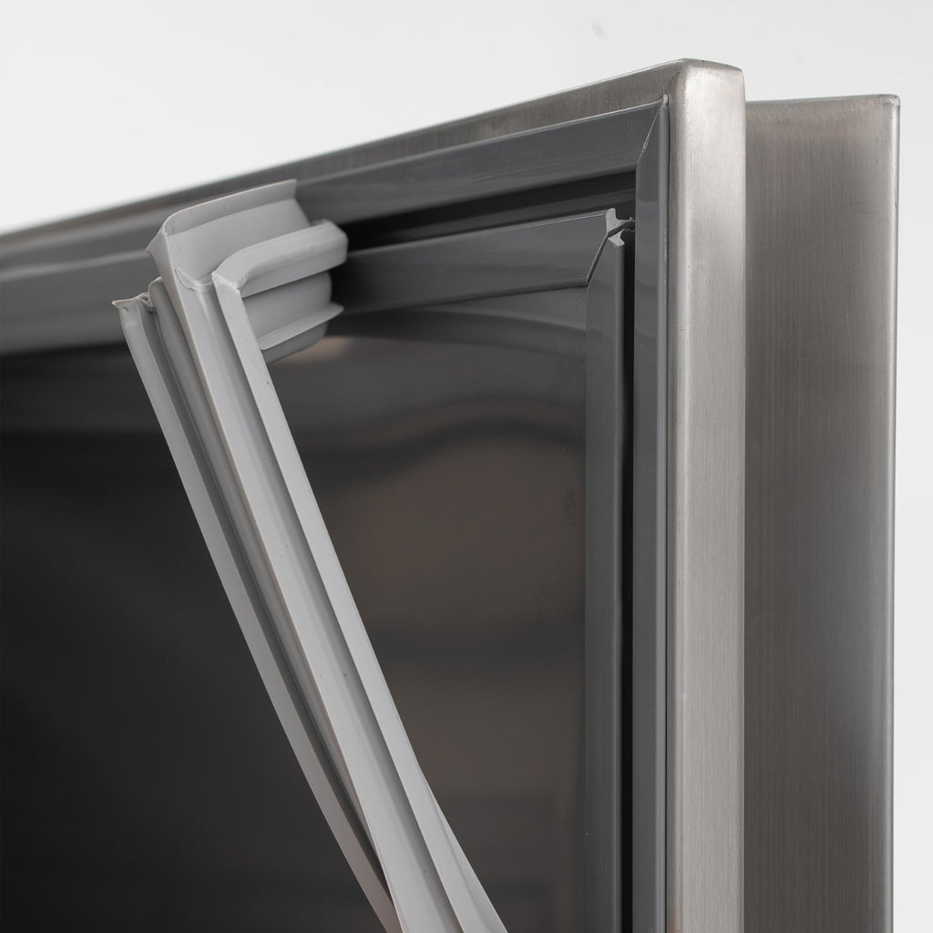 Upright Single Hinged Door Fish Cabinet