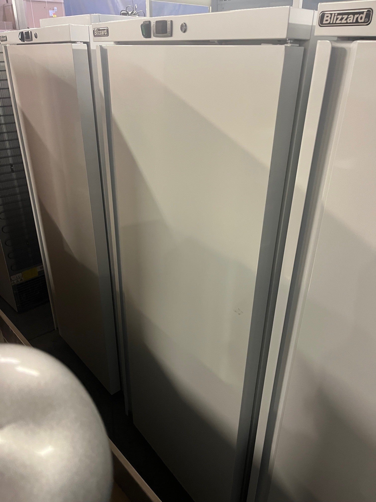 Upright 533L Single Hinged Door Refrigerator