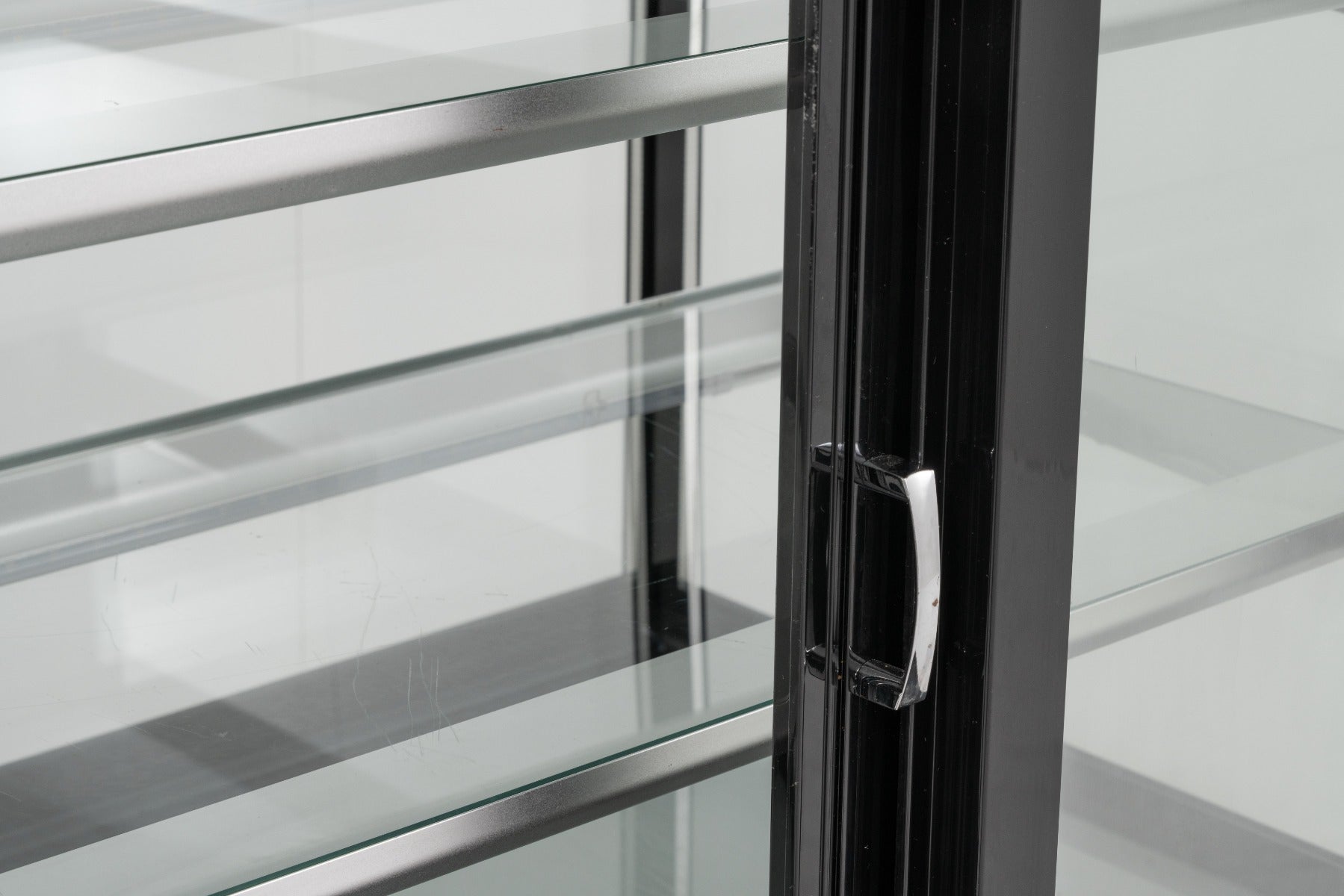 1.5m Double Tier Heated Flat Glass Display Unit