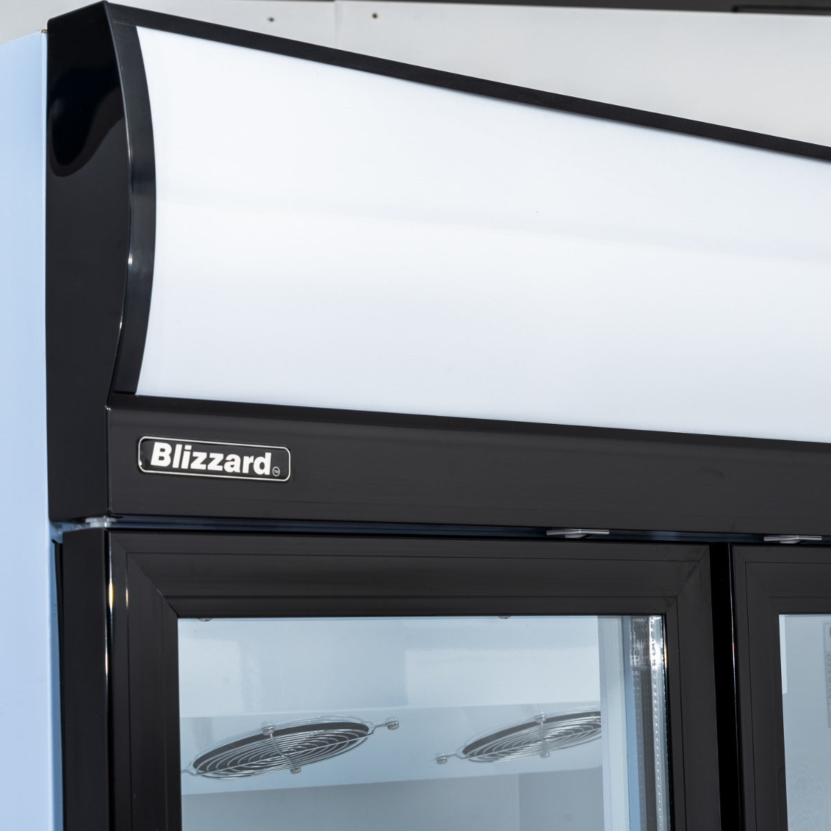 630L Double Hinged Glass Door Display Merchandiser